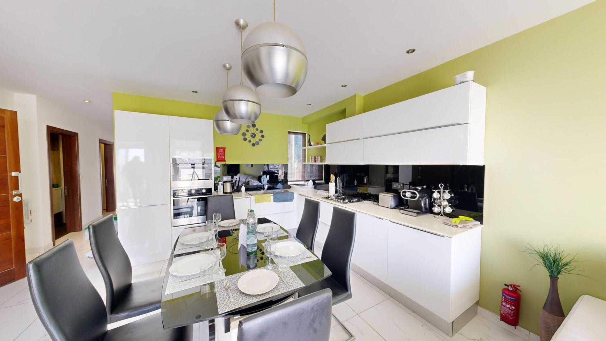 Amazing Spacious Apartment With Bbq & Jacuzzi Saint Julian's Luaran gambar